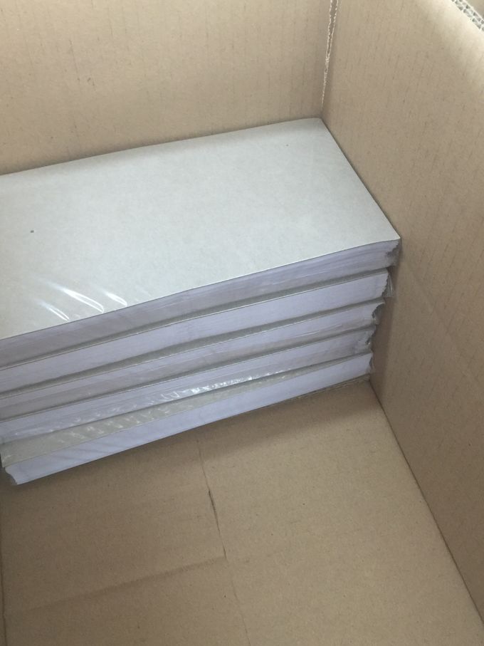 los sobres plásticos de la etiqueta del paquete de los 235x175MM para protegen el documento limpio y la seguridad